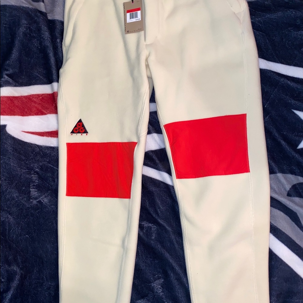 Nike ACG Sherpa sweatpants